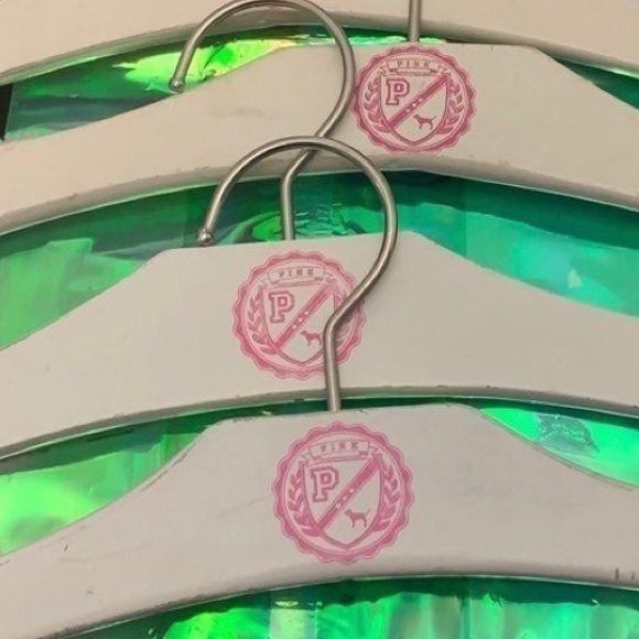 3 PINK VICTORIA SECRET HANGERS 🔴SALE - Picture 2 of 5